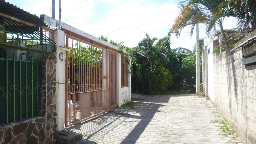 Paraiso Tropical Liberia Buitenkant foto